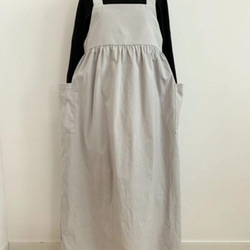 ジャンパースカート・細コーデュロイ・ホワイトグレー・着丈127ｃｍ・綿100％・ロング丈・そのほかのカラーあります。 2枚目の画像