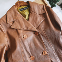 乳咖色經典俐落雙排釦 古董真皮長版風衣外套皮衣 Leather jacke 第9張的照片