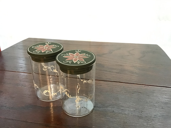 saleガラス瓶２個セット▫︎ヨーロピアンペインティング　密閉容器　キャニスター　クリスマスギフト　綿棒　コットン 2枚目の画像
