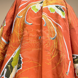 アンティーク 着物ガウン レトロ 着物リメイク 和装コート 和柄 ロング 和モード 男女兼用 N51105 15枚目の画像