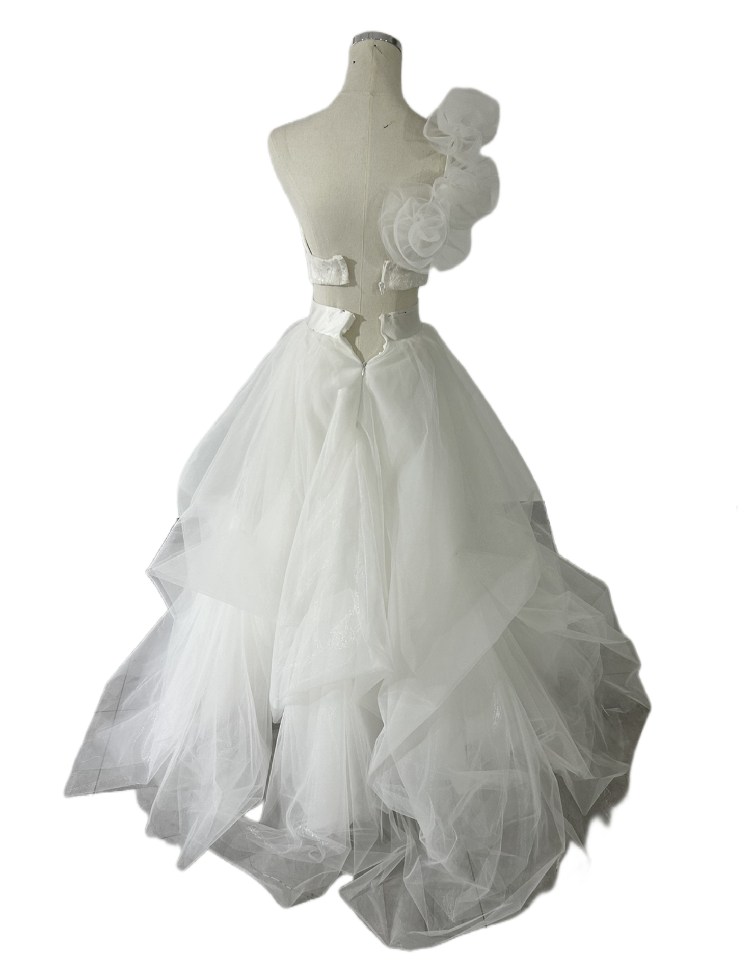 ウェディングドレス  フロントスリット   ショルダー型   ツーピース   ラッフルフリル  花嫁