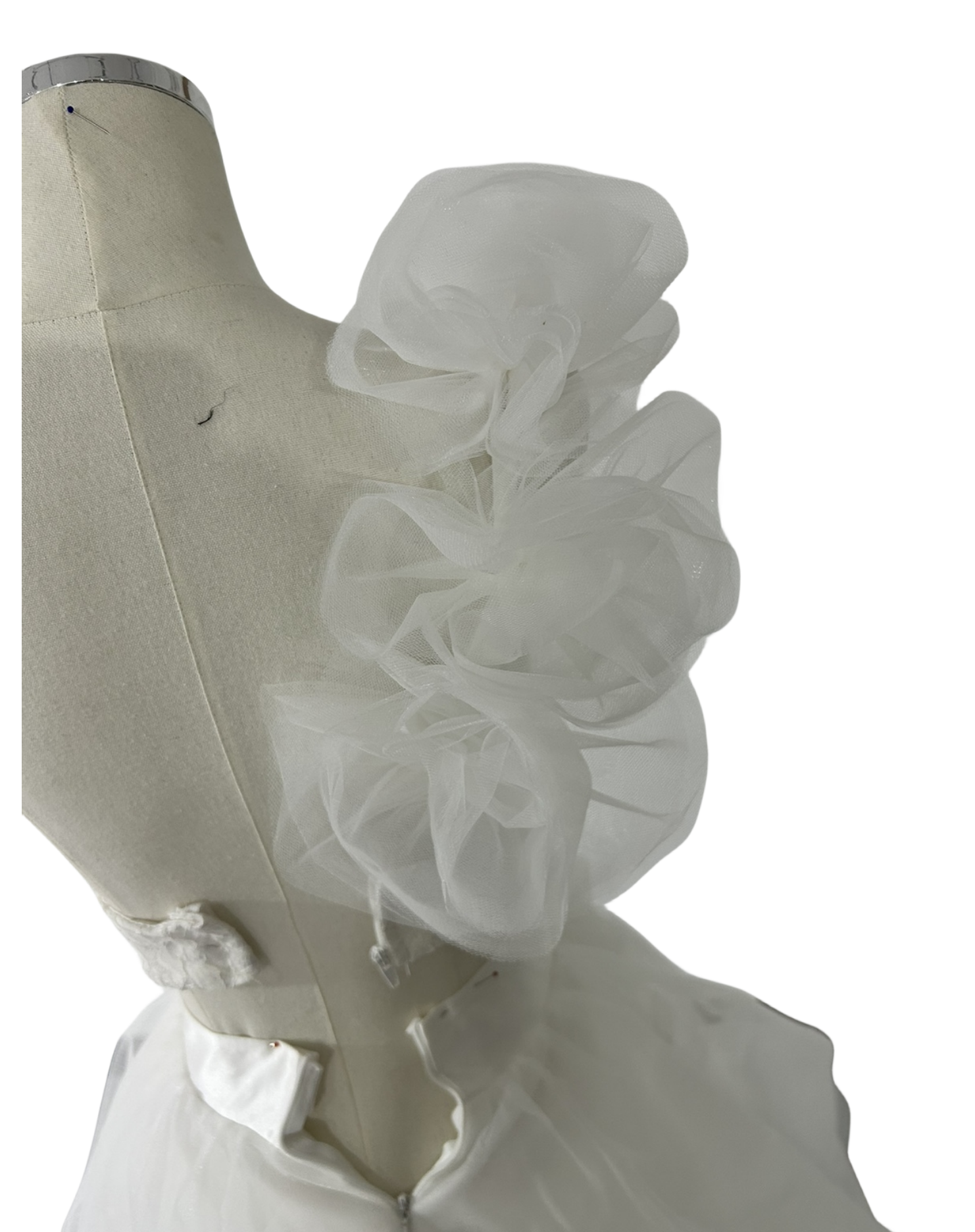 ウェディングドレス  フロントスリット   ショルダー型   ツーピース   ラッフルフリル  花嫁