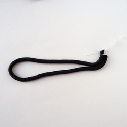 フランス製 スパンコール 4mm ブラック #PA11-BK4 / オートクチュール刺繍 リュネビル刺繍 糸通し 2枚目の画像