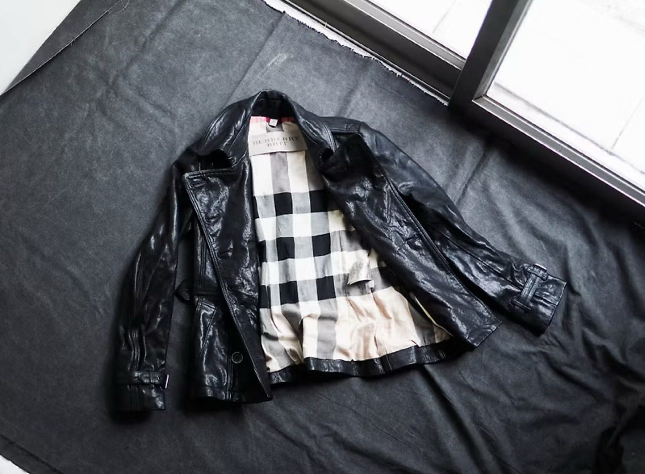 バーバリークラシックシープスキンレザーアンティークラムスキン本革ウインドブレーカーレザージャケットレザージャケットレザージャケッ
