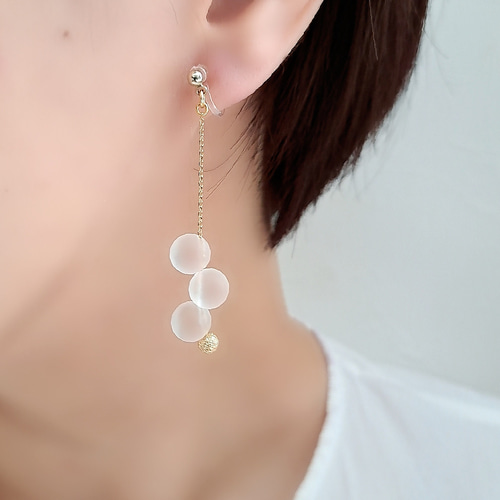 上品×個性的】痛くないイヤリング/ピアス 曇りガラス風 フロスト
