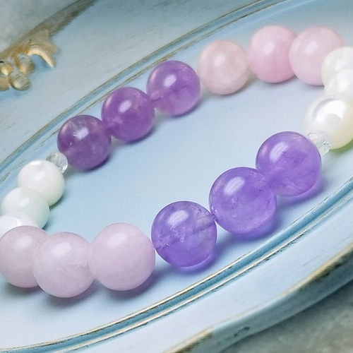 ❆癒しの波動にあふれた石❆…～モルガナイト＆ラベンダーアメジスト 
