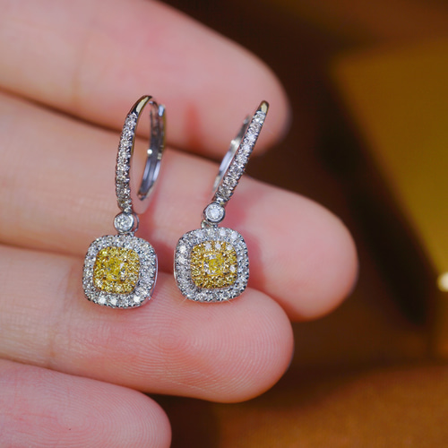イエローダイヤモンドピアス0.6ct k18 ピアス(フープ) パール イエローダイヤモンドピアス0.6ct k18 ピアス(フープ) パール