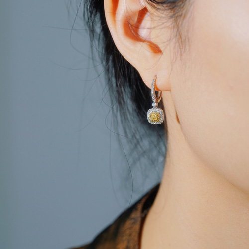 イエローダイヤモンドピアス0.6ct k18 ピアス(フープ) パール イエローダイヤモンドピアス0.6ct k18 ピアス(フープ) パール