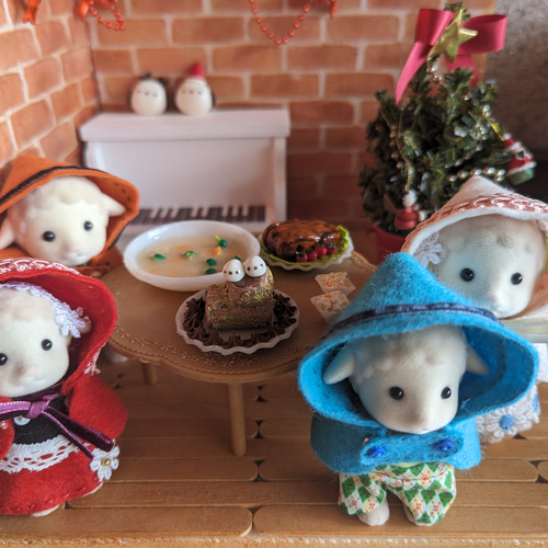 クリスマスプレゼント☆シマエナガ&ミニ付き