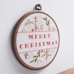 《即日発送可能♪》Merry Christmas×ボタニカル刺繍タペストリー  クリスマス 飾り クリスマスオーナメント 5枚目の画像