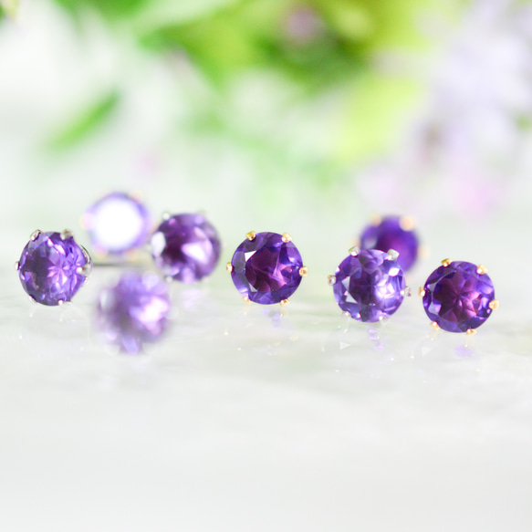 【大粒アメジスト(ダークカラー)のシンプル一粒スタッドピアス】紫/6mm/天然石/サージカルステンレス/つけっぱなしok 9枚目の画像