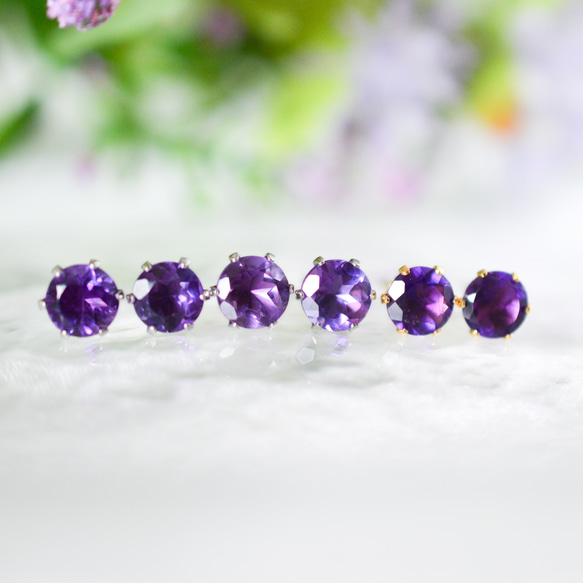 【大粒アメジスト(ダークカラー)のシンプル一粒スタッドピアス】紫/6mm/天然石/サージカルステンレス/つけっぱなしok 7枚目の画像