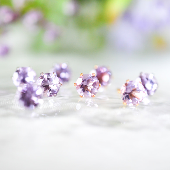 【大粒アメジストのシンプルな一粒スタッドピアス】薄紫/6mm/天然石/サージカルステンレス / つけっぱなしok 9枚目の画像
