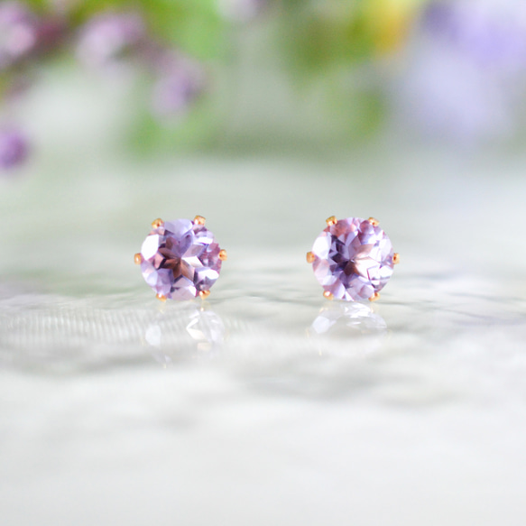 【大粒アメジストのシンプルな一粒スタッドピアス】薄紫/6mm/天然石/サージカルステンレス / つけっぱなしok 4枚目の画像