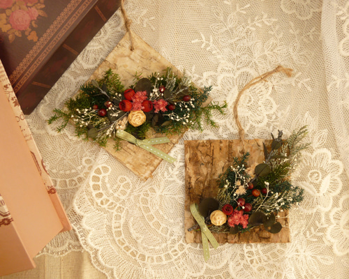 白樺プレートのクリスマス飾り2個セット プリザーブドフラワー 唐沢