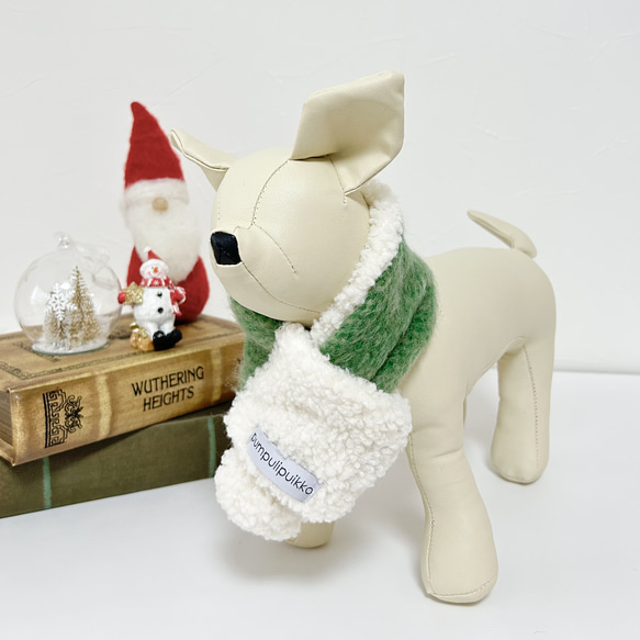 犬服 マフラー クリスマス もこもこ ポンポン 3枚目の画像