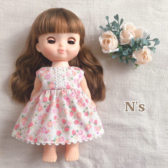 メルちゃん ワンピース♡イチゴのスタイ