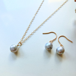 【セット販売】14kgf genuine pearl アコヤパール 真珠（ネックレス・ピアスのセット）ブルーグレー 4枚目の画像