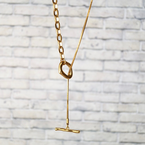 ゴールドネックレス　マンテル　ロングネックレス　美品 重ね付けに見える Y字 マンテル ロングネックレス メンズ サージカル