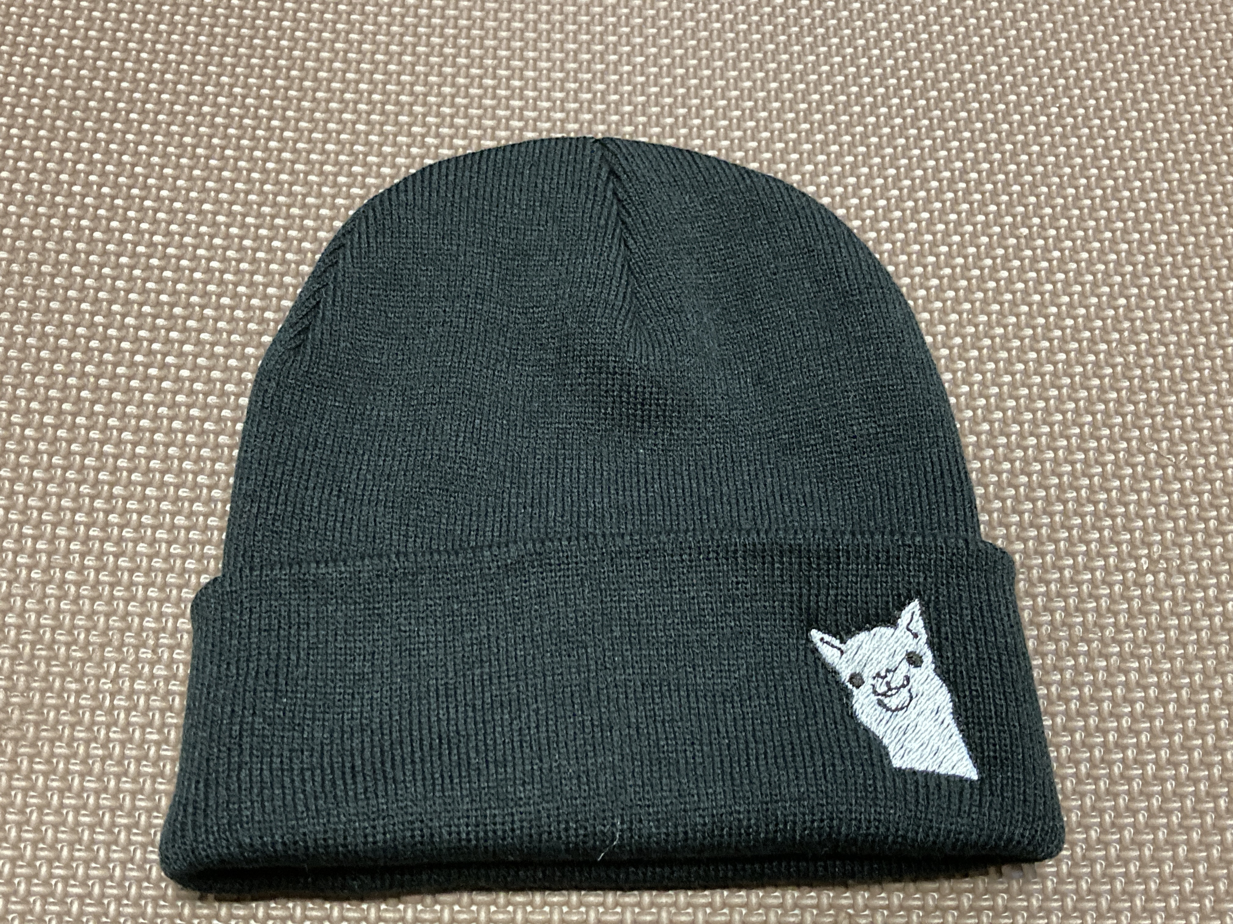 新品タグ付きPATOU ニット帽 ビーニー アルパカ 新品タグ付きPATOU ニット帽 ビーニー アルパカ Patou パトゥ ニット