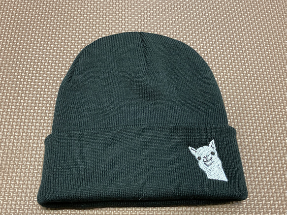 アルパカのワンポイント刺繍入りニット帽子 ニット帽・ビーニー さー