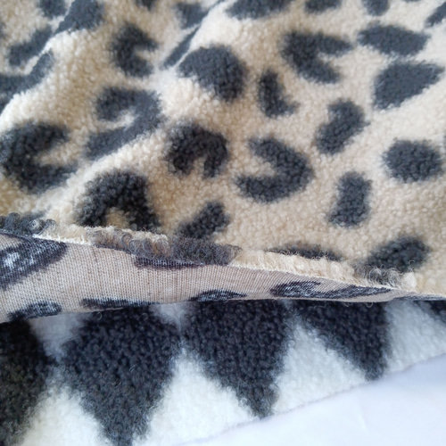 AZ245アニマル柄 長さ45CM＊幅155CM フリース生地 ボア生地 厚地