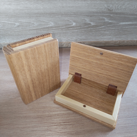 【5％OFF】 2つ 木の小物入れ 木製 通販 みのむし その他ケース 本型 アンティーク雑貨