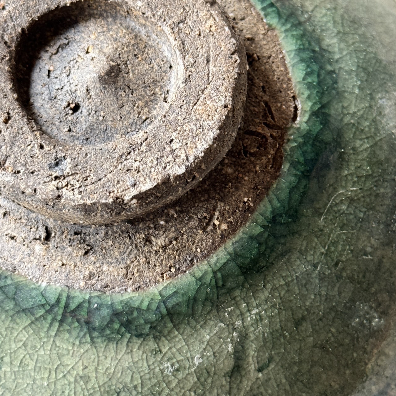 灰釉茶碗　092　夏茶碗　抹茶茶碗　手びねり　陶器　緑　貫入