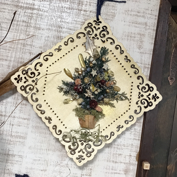 値下げ⌘Creema限定クリスマス2023⌘ 1年飾れるchristmas tree❤︎木の暖かい雰囲気❤︎ 3枚目の画像