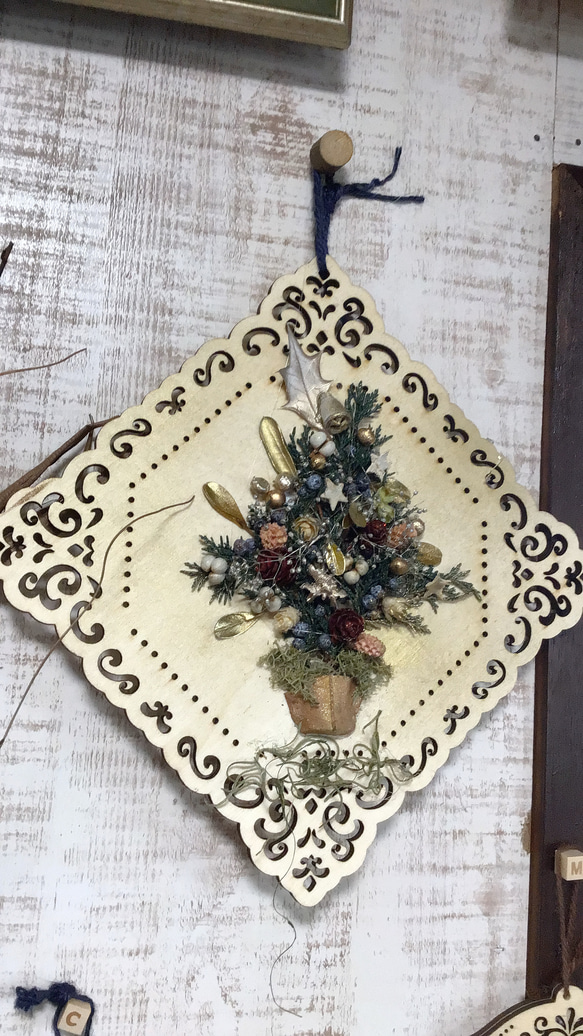 値下げ⌘Creema限定クリスマス2023⌘ 1年飾れるchristmas tree❤︎木の暖かい雰囲気❤︎ 2枚目の画像