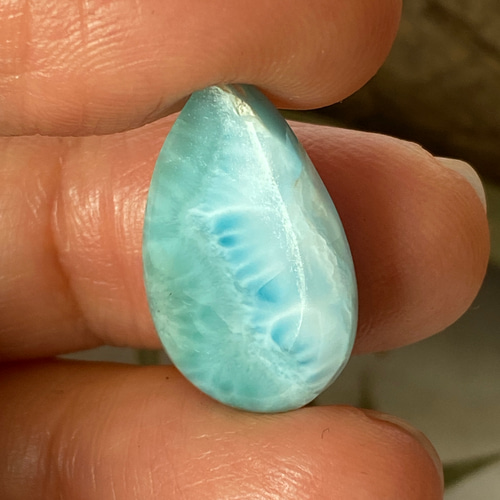 カリブの宝玉 海の色を持つミネラル♢ラリマー ルース 25 天然石 天然