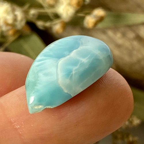 カリブの宝玉 海の色を持つミネラル♢ラリマー ルース 25 天然石 天然