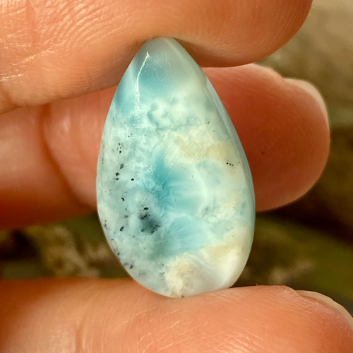 カリブの宝玉 海の色を持つミネラル♢ラリマー ルース 26 天然石 天然