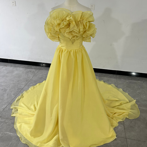 高品質！胸元フリル イエロー パーティードレス ロングトレーン 二次会  