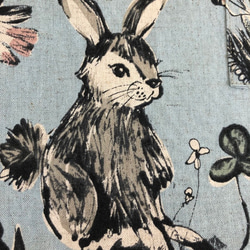 野原のウサギ　YUWA　コットンリネン　トートバッグ大①　38×37×7　片面茶色うさぎ2羽 10枚目の画像