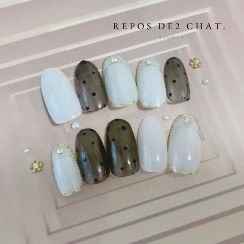 roo_lotページ ネイルチップ see-through dot 【No.47】大人可愛いシースルードットネイル