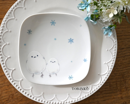 シマエナガ 美濃焼き 中皿 お皿(なかよし・羽ばたき) 中皿 TORINKO