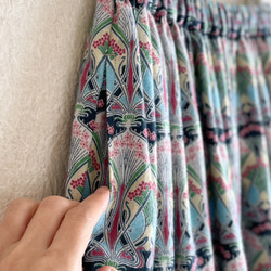 【低身長さん向け洋服】リバティ生地　ギャザースカート　（柄：アイアンシ） 10枚目の画像
