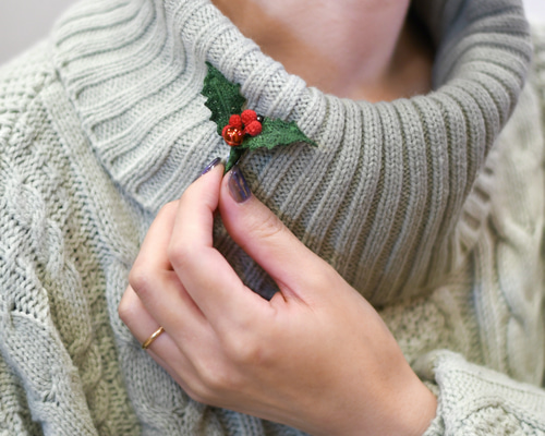 BRRT かぎ針編み ニット ラグ 赤 白 緑 クリスマス ホーリー ストラBL cd1c1627c2f225f7fa81d4935b9d22