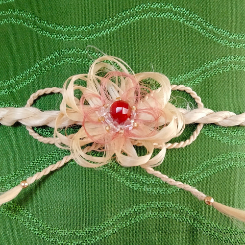 精麻帯留めコサージュS御守り天然石ビーズ刺繍撚り麻紐付14KGFビーズ髪  