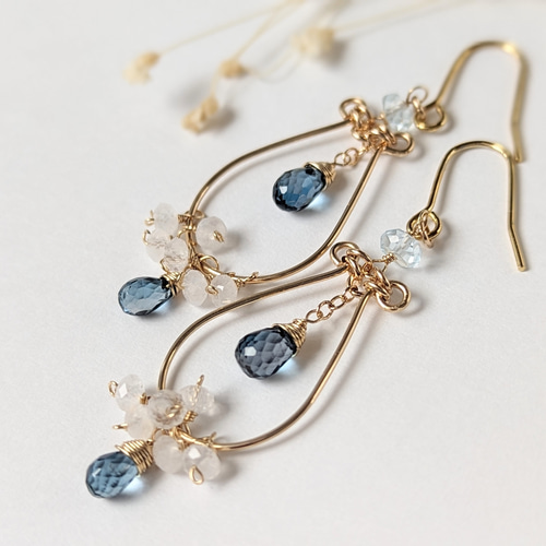 ブルートパーズのシャンデリアピアス ブルートパーズのシャンデリアピアス