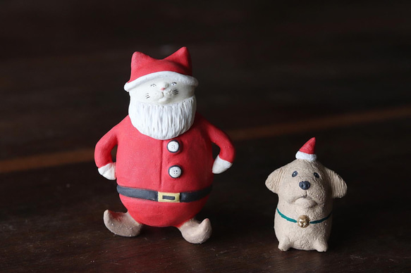 陶人形　猫サンタとトナカイ犬（トイプードル） 1枚目の画像