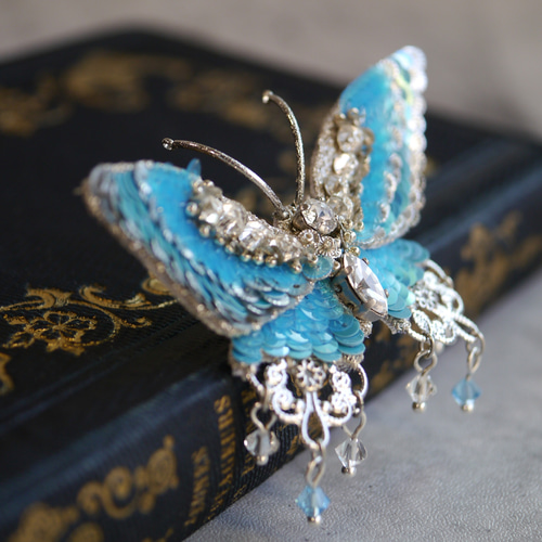 月夜の宝石蝶 オートクチュール刺繍ブローチ＆バッグチャーム