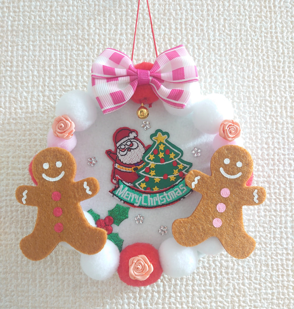 ポンポン季節飾り♪⋆⸜Merry Christmas⸝⋆生クリームケーキ風┌iii┐ 2枚目の画像