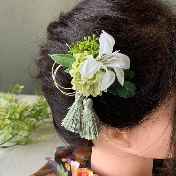 ひめゆりとマム　髪飾り　ヘアアクセサリー　成人式　卒業式　 浴衣　アーティフィシャルフラワー　　七五三 2枚目の画像
