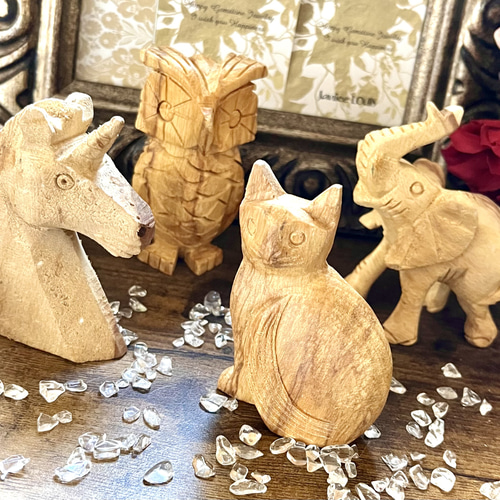 T★限定特選品★希少レア激安☆聖なる樹【神秘的な香り♢バロサントウッド香】❤️ パロサント 香木アニマル「象」幸せを呼ぶ聖なる樹 Holly wood