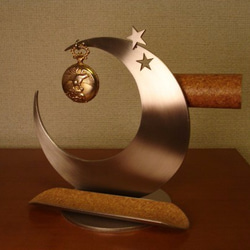 クリスマスプレゼント　アクセサリースタンド　三日月インテリア腕時計、懐中時計スタンドロングトレイ 3枚目の画像
