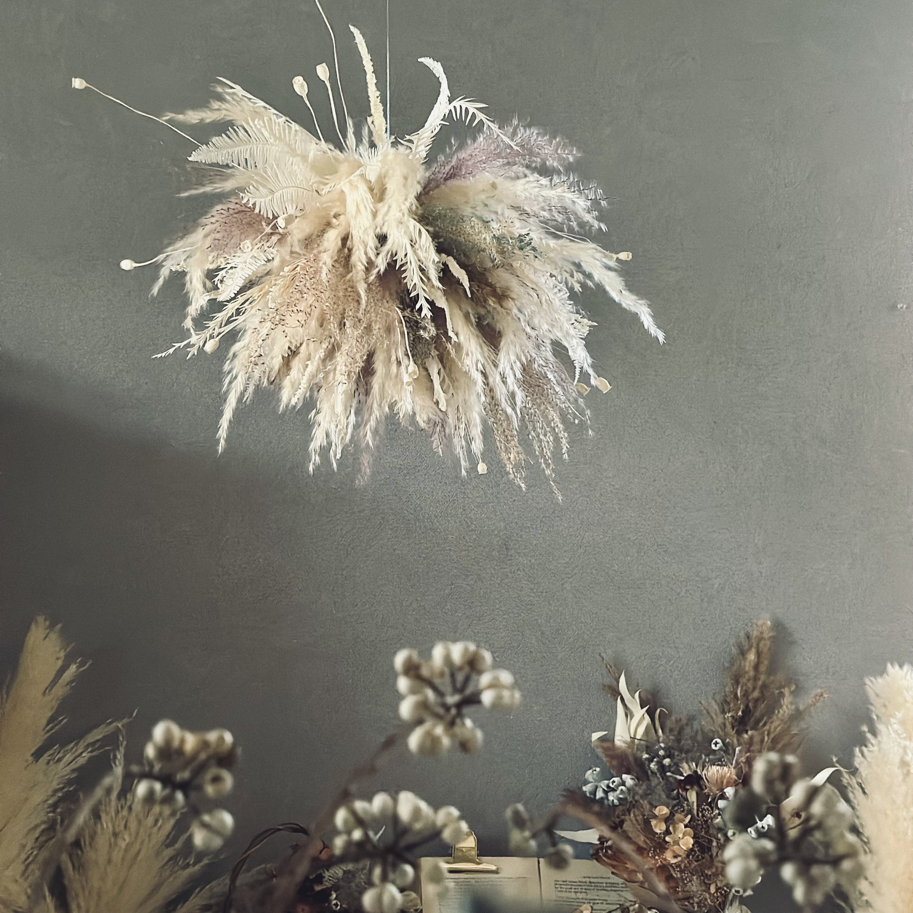 【ドライフラワー吊り下げ】クリスマス装飾にもオススメ