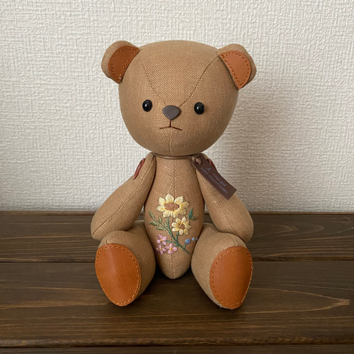 リネンのテディベア『刺繍くま』カフェオレ ぬいぐるみ Rin-hana(りん