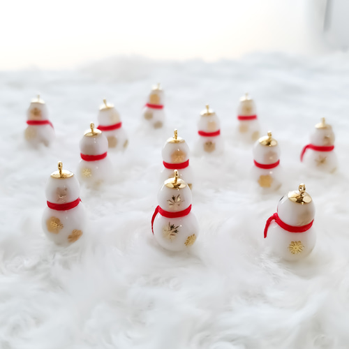クリスマスサンタ×雪だるま ピアス イヤリング 雪だるまの耳飾り（ピアス・イヤリング） イヤリング